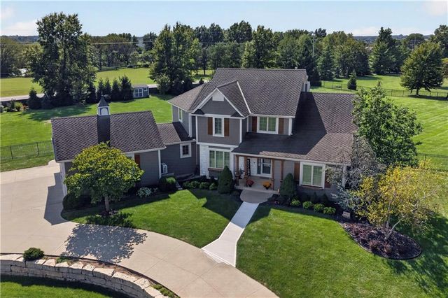 17872 Cody Street, Overland Park, KS 66221