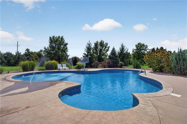 17872 Cody Street, Overland Park, KS 66221