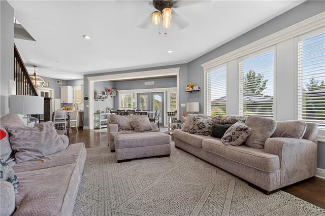 17872 Cody Street, Overland Park, KS 66221
