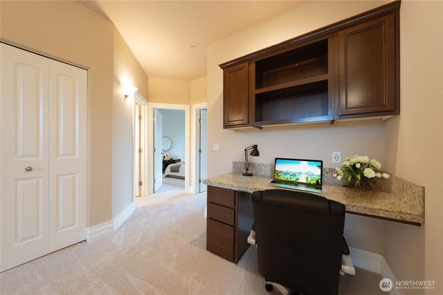 12420 172nd Street E #AA102, Puyallup, WA 98374