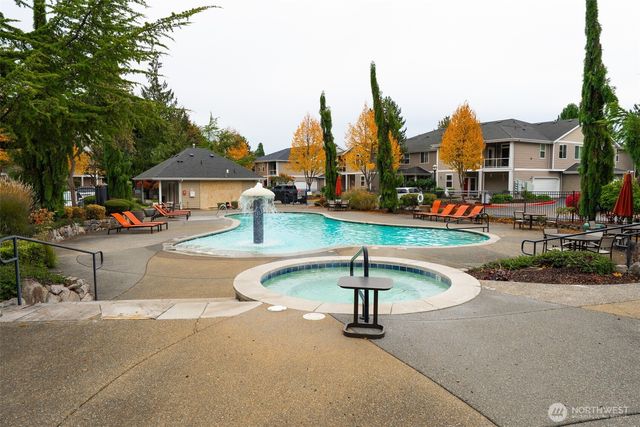 12420 172nd Street E #AA102, Puyallup, WA 98374