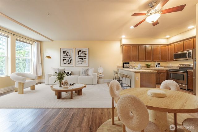 12420 172nd Street E #AA102, Puyallup, WA 98374