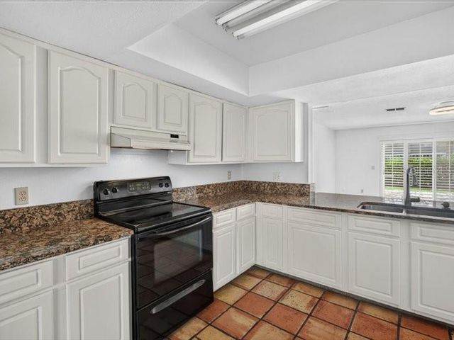 14012 NOTREVILLE WAY, Tampa, FL 33624
