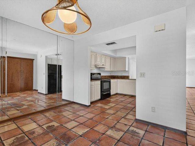 14012 NOTREVILLE WAY, Tampa, FL 33624