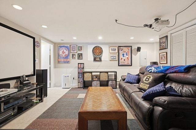 271 Cliff Drive, North Attleboro, MA 02760