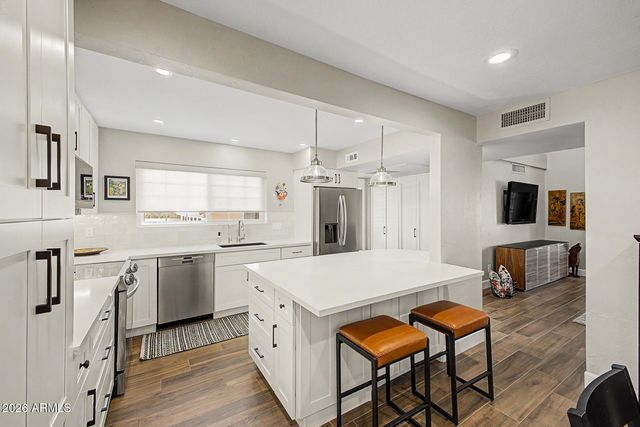 7800 E LINCOLN Drive 2082, Scottsdale, AZ 85250