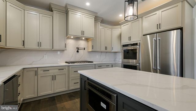 2550 RICKERT RD, Perkasie, PA 18944
