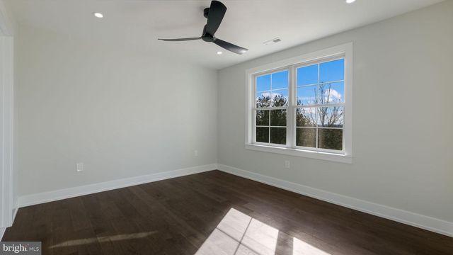 2550 RICKERT RD, Perkasie, PA 18944