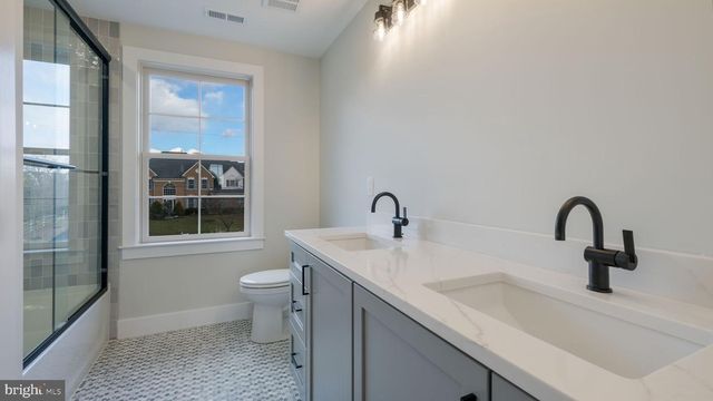 2550 RICKERT RD, Perkasie, PA 18944