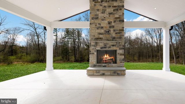 2550 RICKERT RD, Perkasie, PA 18944