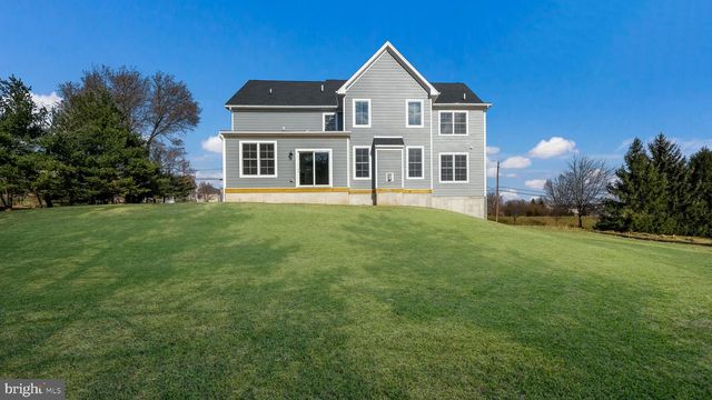 2550 RICKERT RD, Perkasie, PA 18944