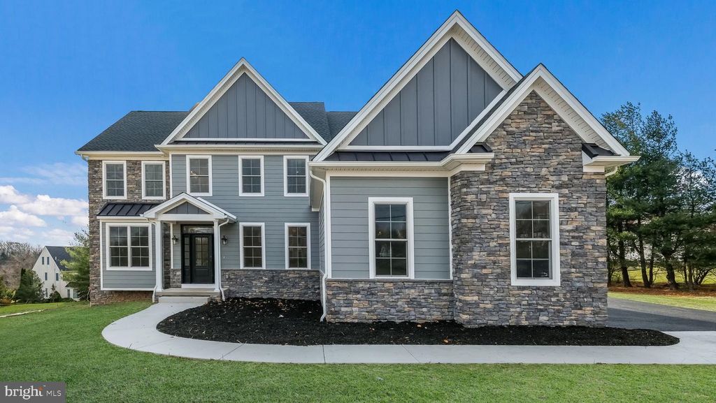 2550 RICKERT RD, Perkasie, PA 18944