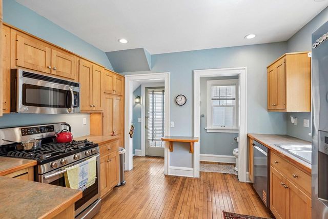 2249 Eton Ridge, Madison, WI 53726