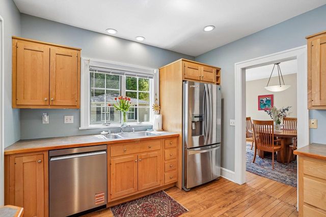2249 Eton Ridge, Madison, WI 53726