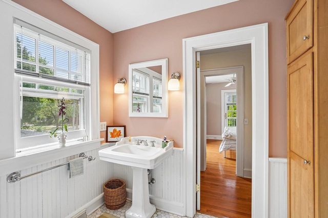 2249 Eton Ridge, Madison, WI 53726
