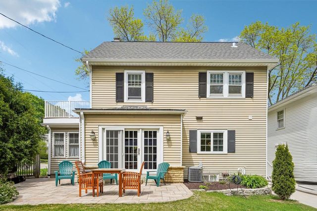 2249 Eton Ridge, Madison, WI 53726