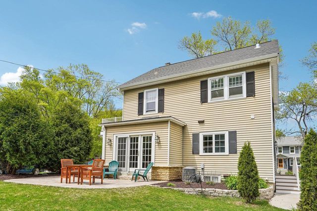 2249 Eton Ridge, Madison, WI 53726