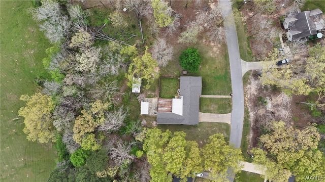 15923 Lake Hills, Northport, AL 35475