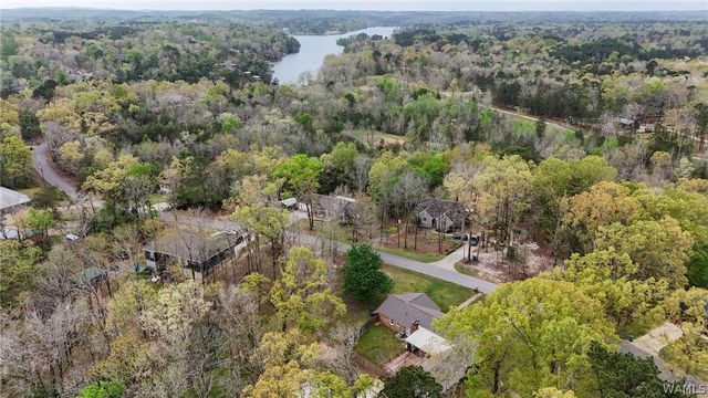 15923 Lake Hills, Northport, AL 35475