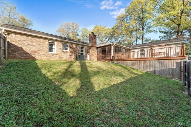 15923 Lake Hills, Northport, AL 35475