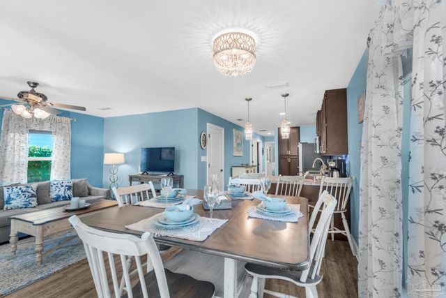 319 N Reus St, Pensacola, FL 32501