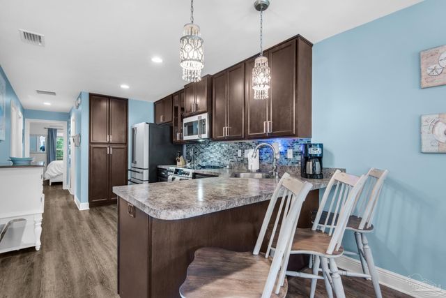 319 N Reus St, Pensacola, FL 32501