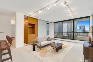 2201 3rd Avenue #2106, Seattle, WA 98121