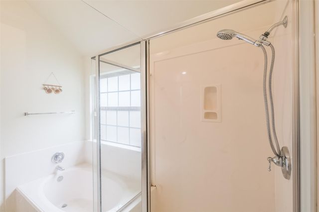 6811 Gonzales Point, Manvel, TX 77578