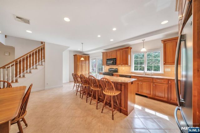 296 Birch Parkway, Wyckoff, NJ 07481