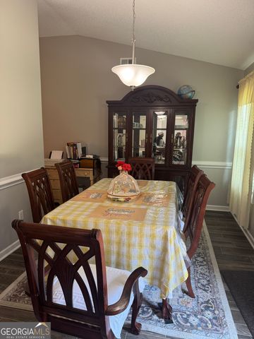 10381 Commons Crossing, Jonesboro, GA 30238