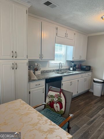 10381 Commons Crossing, Jonesboro, GA 30238