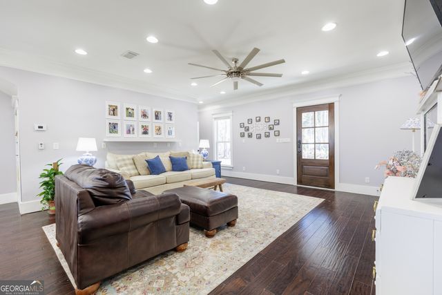 219 Buck Griffis Road, Homerville, GA 31634