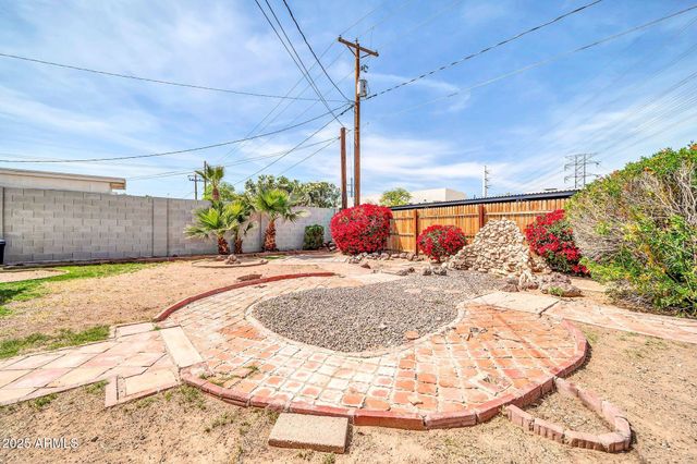 6420 E Windsor Avenue, Scottsdale, AZ 85257