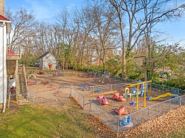 380 Amsden Avenue, Versailles, KY 40383