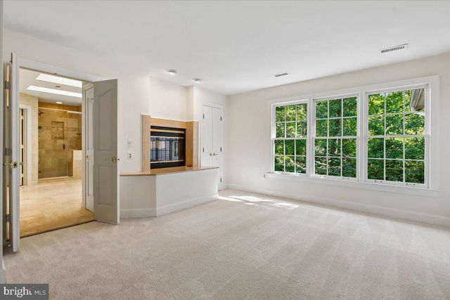 309 SPRINGWOOD CT NE, Vienna, VA 22180