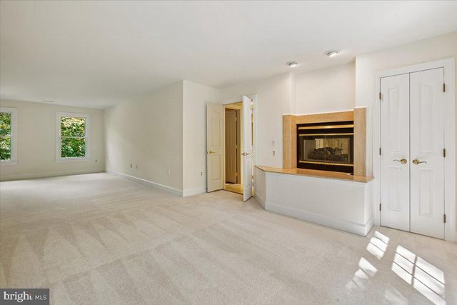 309 SPRINGWOOD CT NE, Vienna, VA 22180