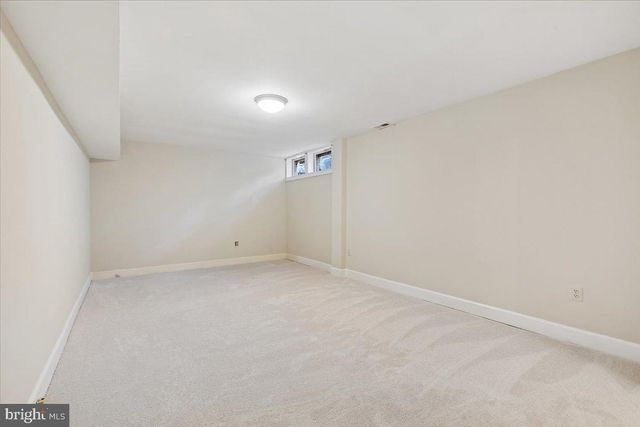 309 SPRINGWOOD CT NE, Vienna, VA 22180