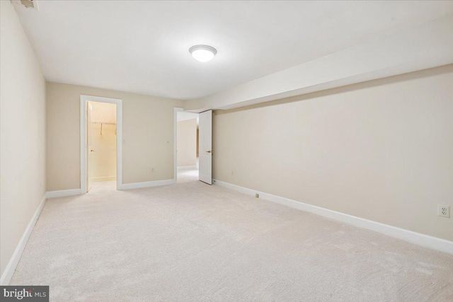 309 SPRINGWOOD CT NE, Vienna, VA 22180