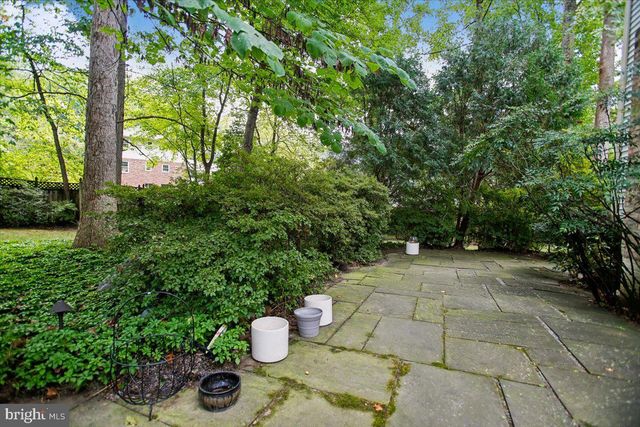 309 SPRINGWOOD CT NE, Vienna, VA 22180
