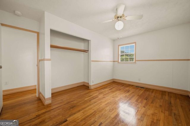 520 Pinecrest Drive, Riverdale, GA 30274