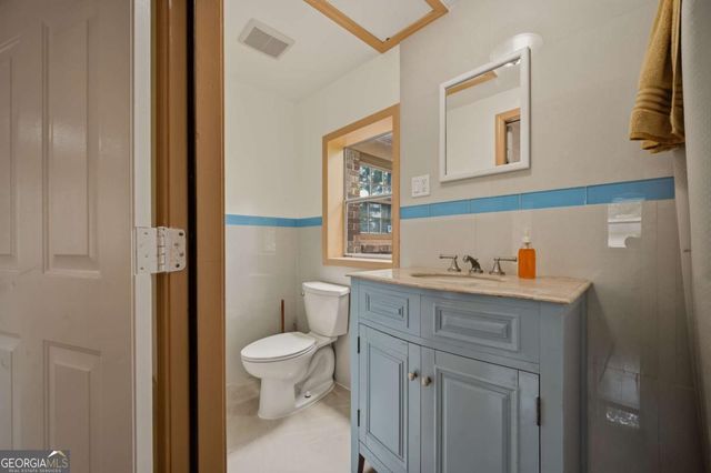 520 Pinecrest Drive, Riverdale, GA 30274