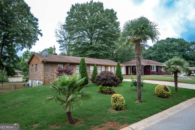 520 Pinecrest Drive, Riverdale, GA 30274