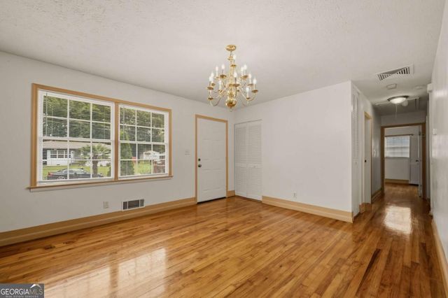 520 Pinecrest Drive, Riverdale, GA 30274