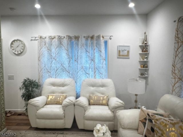 158 Woodland Ave, Ewing Twp., NJ 08638