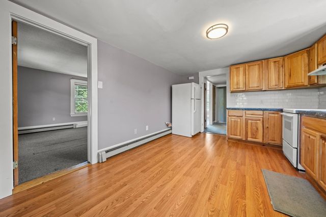 52 Forest Park Rd, Woburn, MA 01801