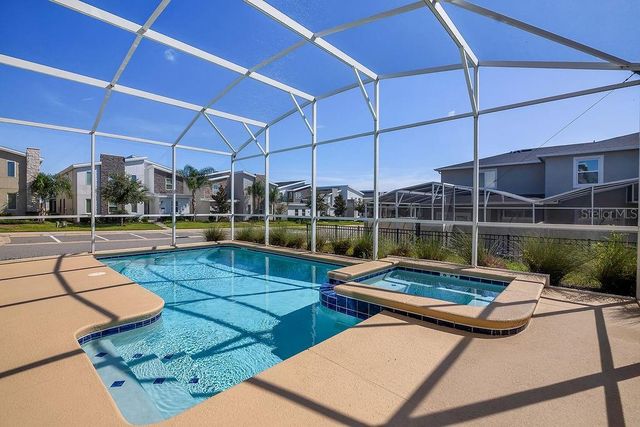 9255 SOMMERSET HILLS DRIVE, Davenport, FL 33896