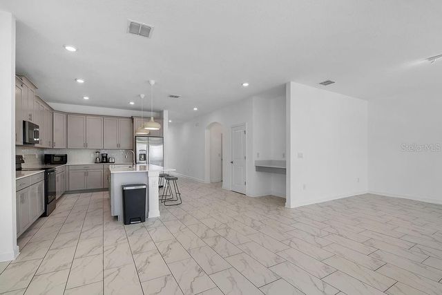 9255 SOMMERSET HILLS DRIVE, Davenport, FL 33896