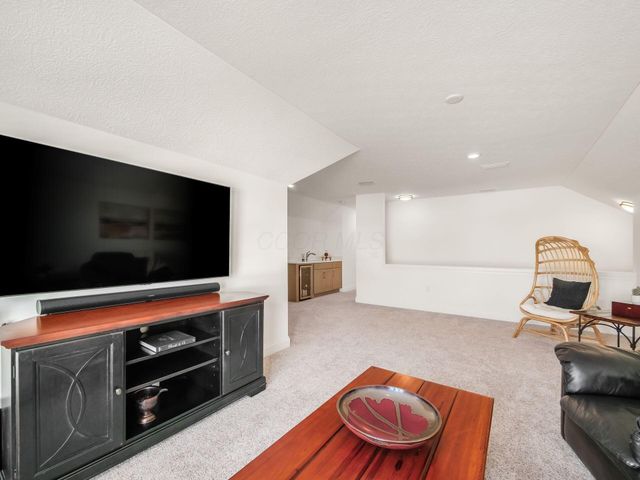 5241 Bluffton Way, Delaware, OH 43015