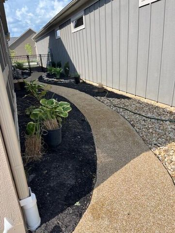 5241 Bluffton Way, Delaware, OH 43015