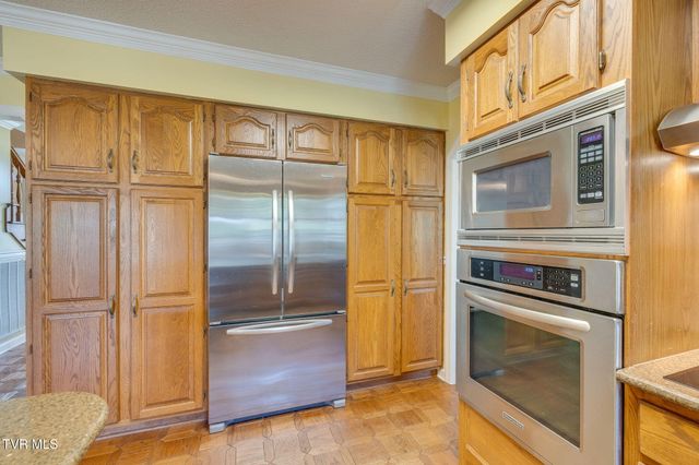 1001 Sunny Place, Kingsport, TN 37660